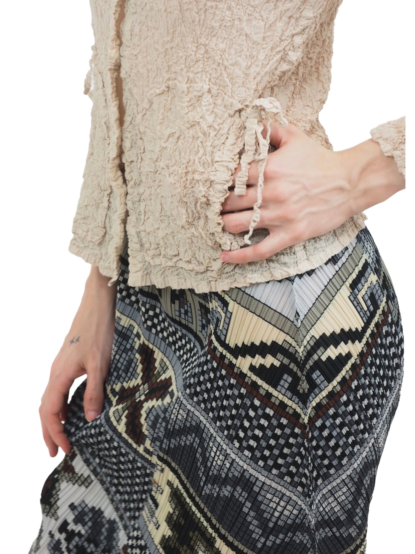 Me Issey Miyake Cream Cardigan
