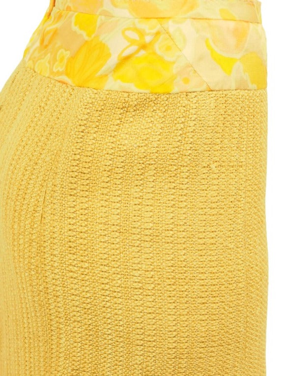 Chanel Couture 1960s Yellow Gold Tweed Suit with Printed Silk Lining