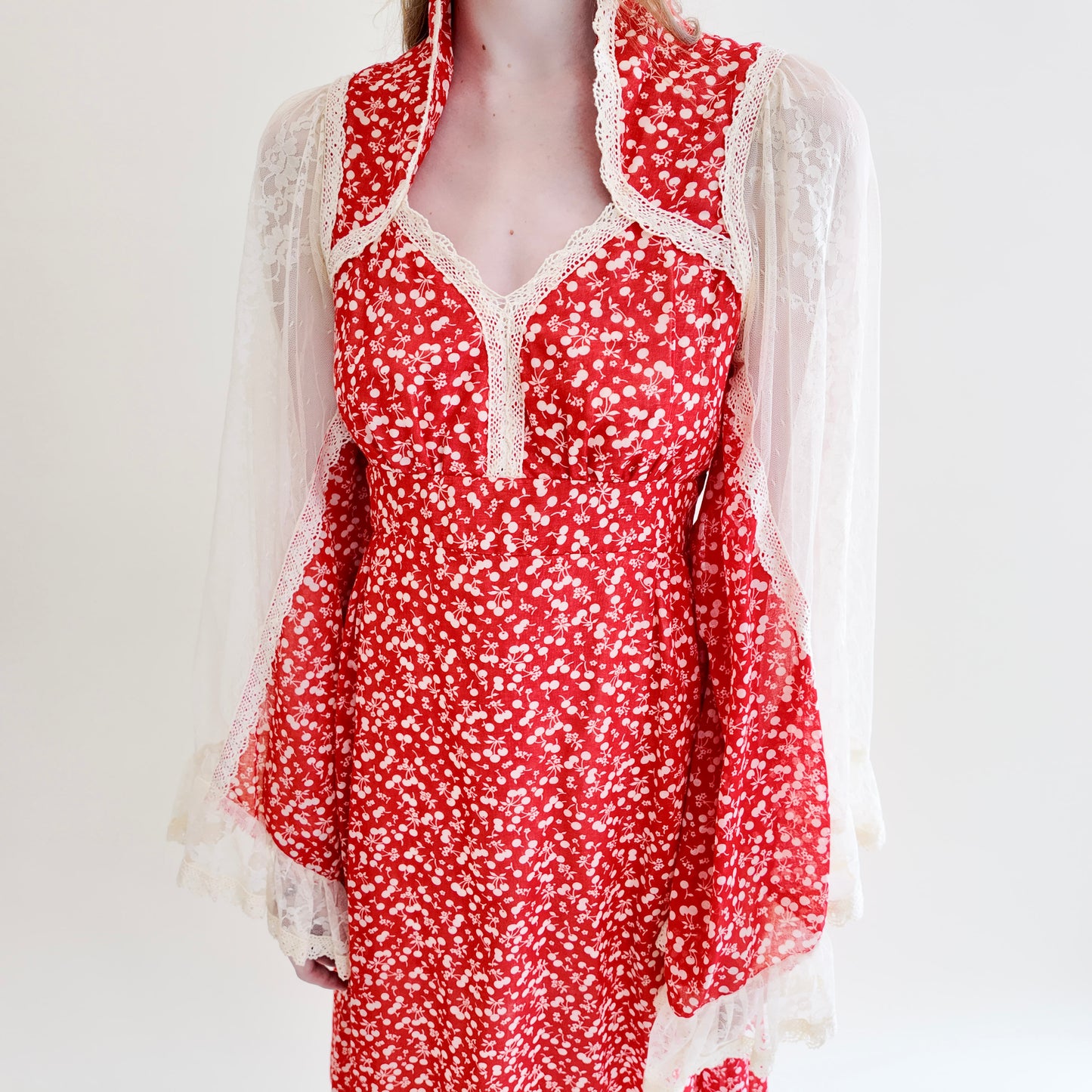 Vintage Gunne Sax Red Cherry Print Lace Bell Sleeve Prairie Dress