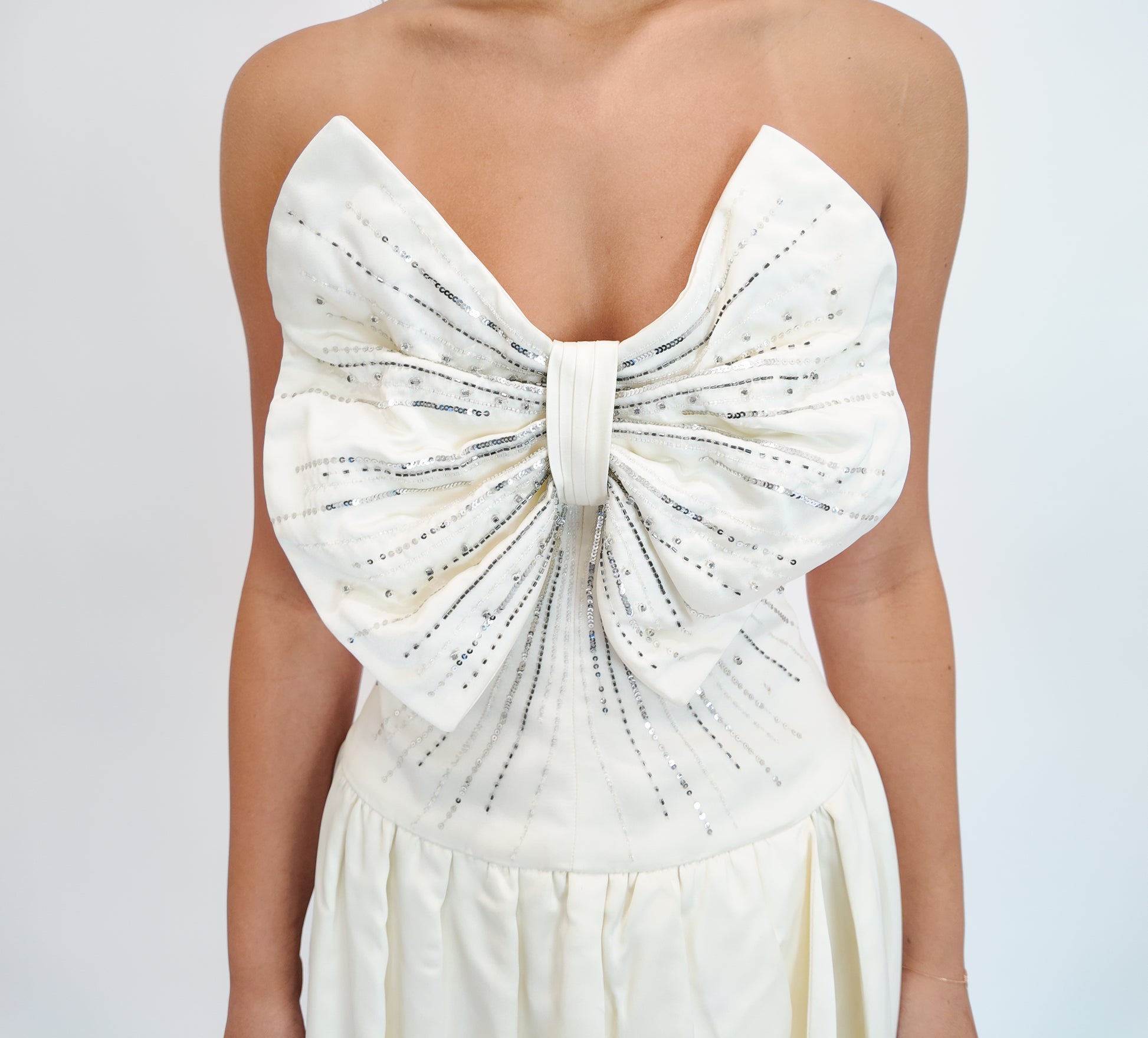 Nina Ricci White Silk Dress with Front Bow - The Kit Vintage