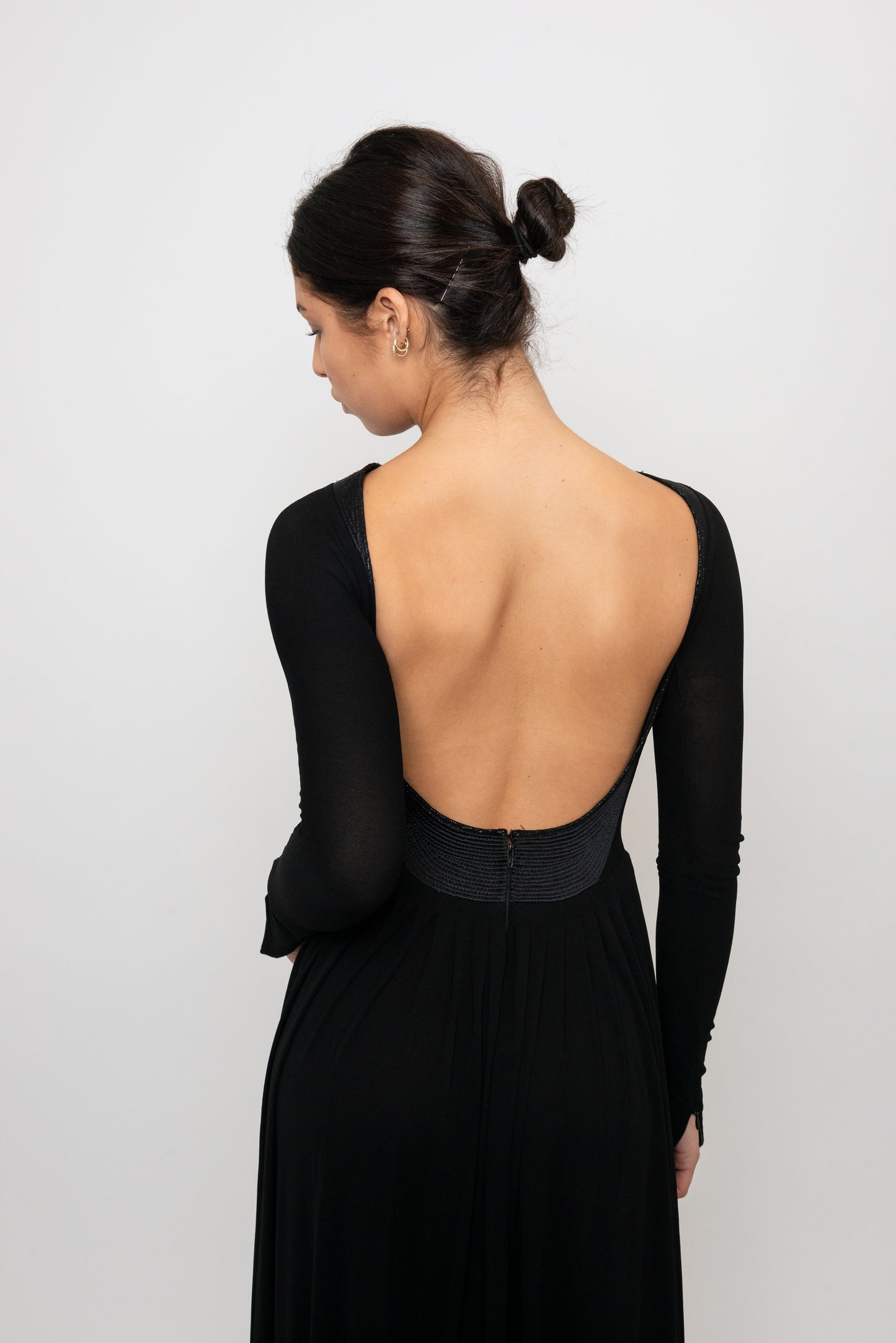 Geoffrey Beene Fall/ Winter 1991 Black Jersey Open Back Evening Gown