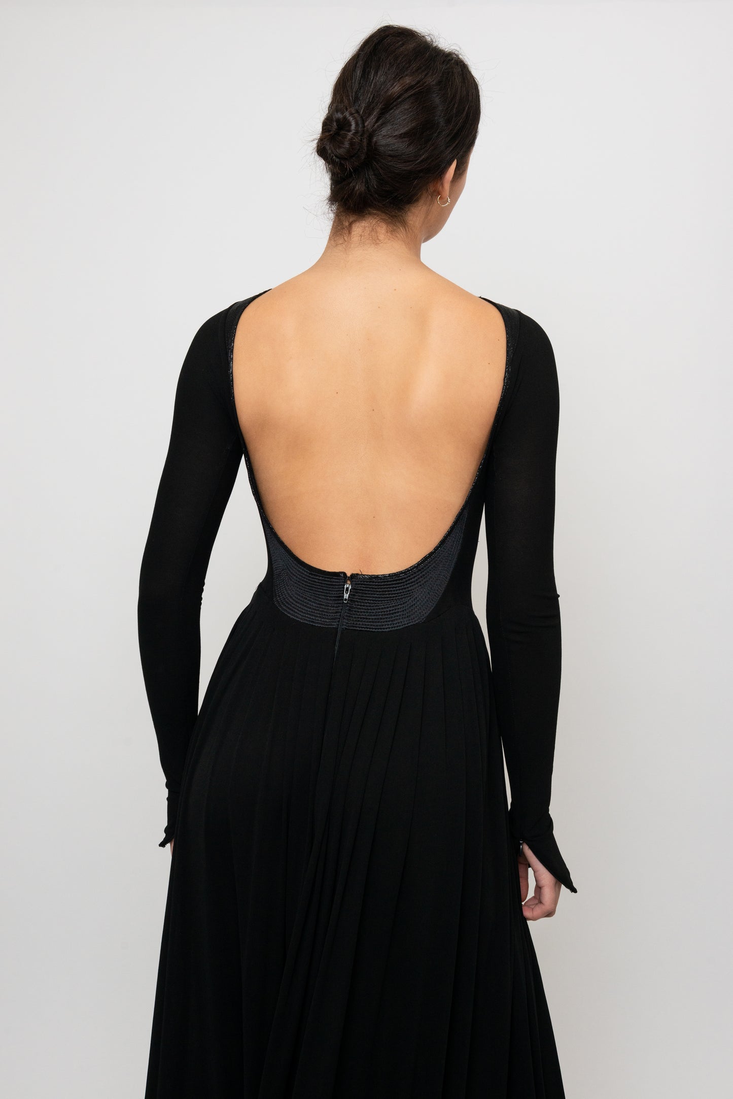 Geoffrey Beene Fall/ Winter 1991 Black Jersey Open Back Evening Gown