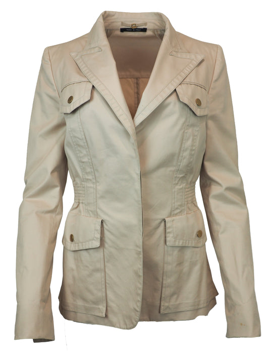 A women's vintage Tom Ford Gucci 2003 beige utility-style blazer jacket with a notched lapel collar, buttoned flap chest pockets, a gathered waist seam, and two large front flap pockets