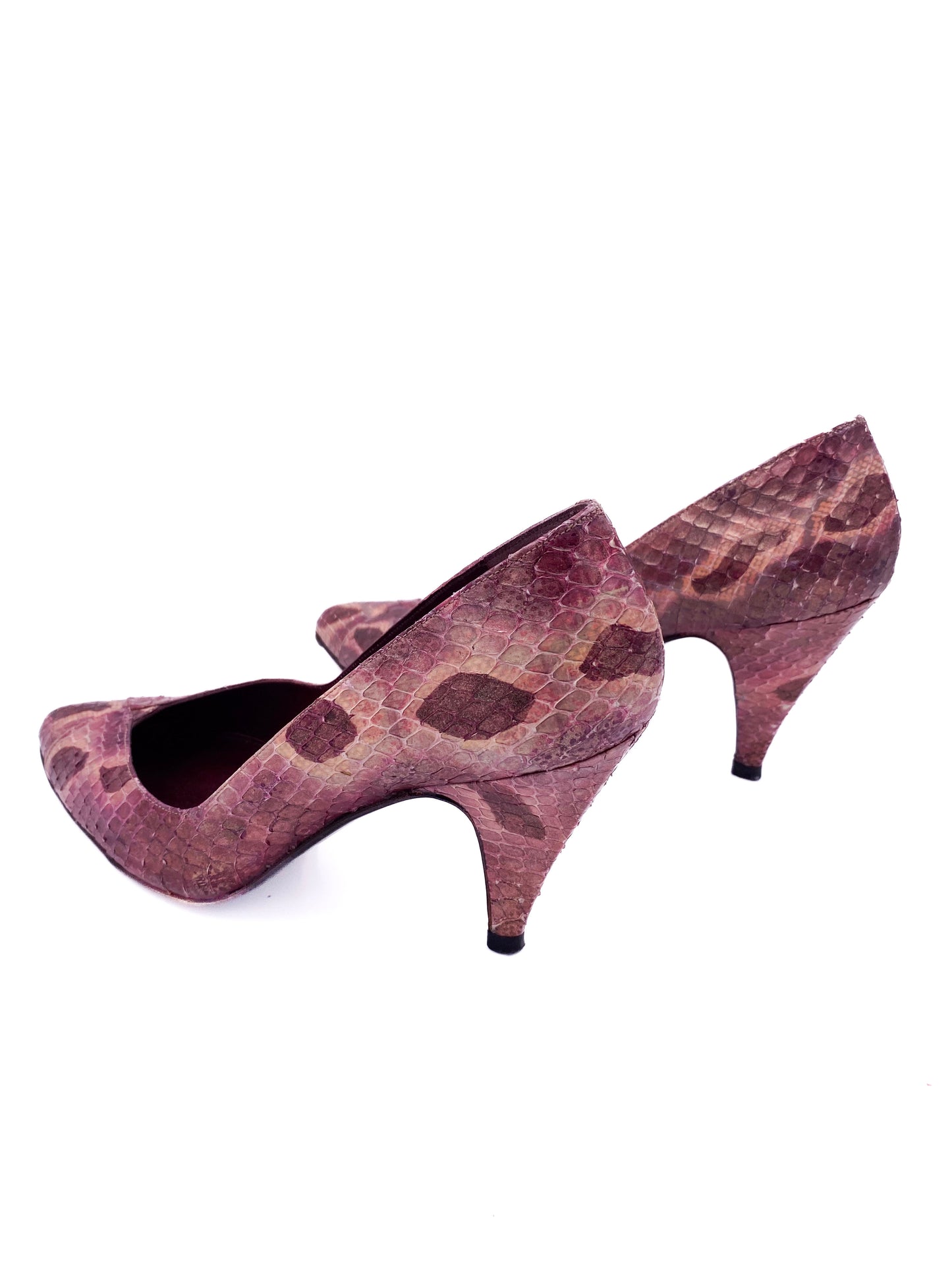 Stuart Weitzman Purple Snakeskin Pump