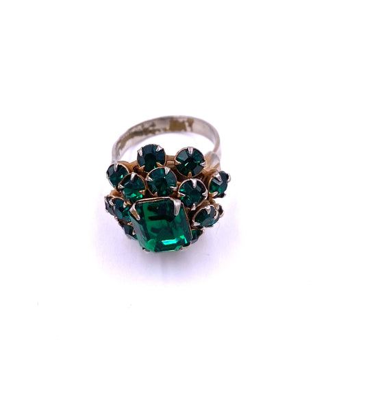Emerald Cluster dome ring - The Kit Vintage
