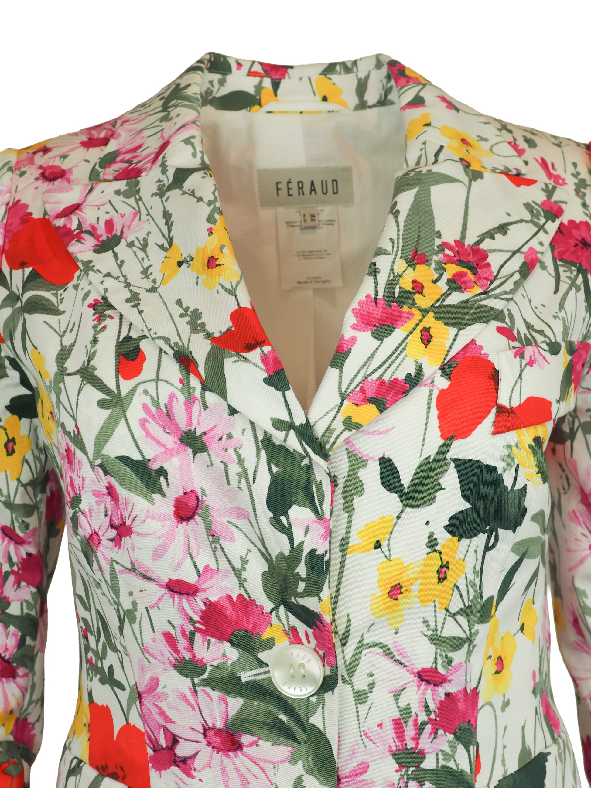 A vintage women's long-sleeve blazer by Feraud, featuring a vibrant multicolor floral print on a light cream background. The print includes red poppies, pink and yellow flowers, and green leaves.