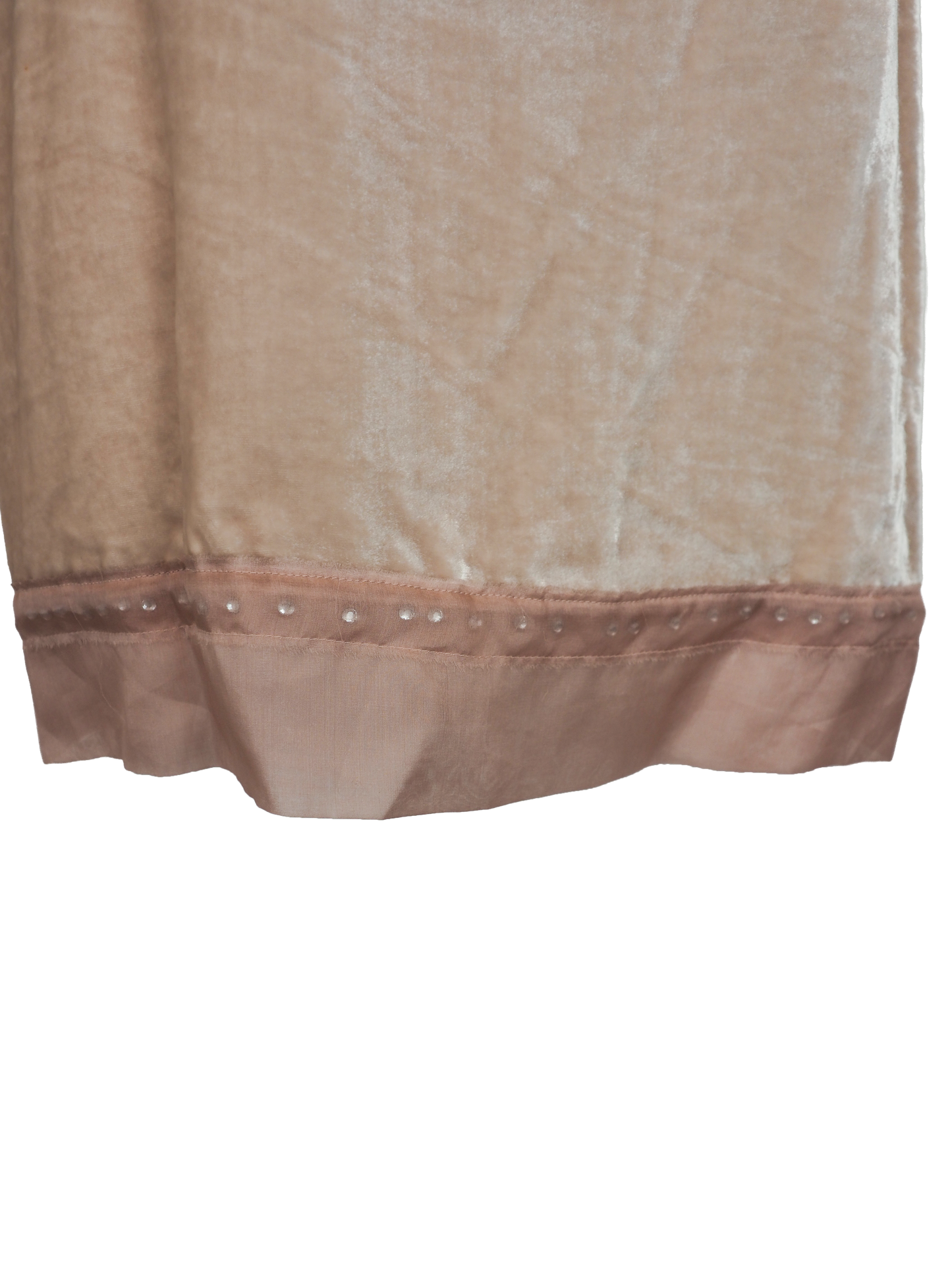 Alberta Ferreti light beige pink velvet cold-shoulder dress with three-quarter sleeves and a matching beige lace hem, shown against a plain white background.
