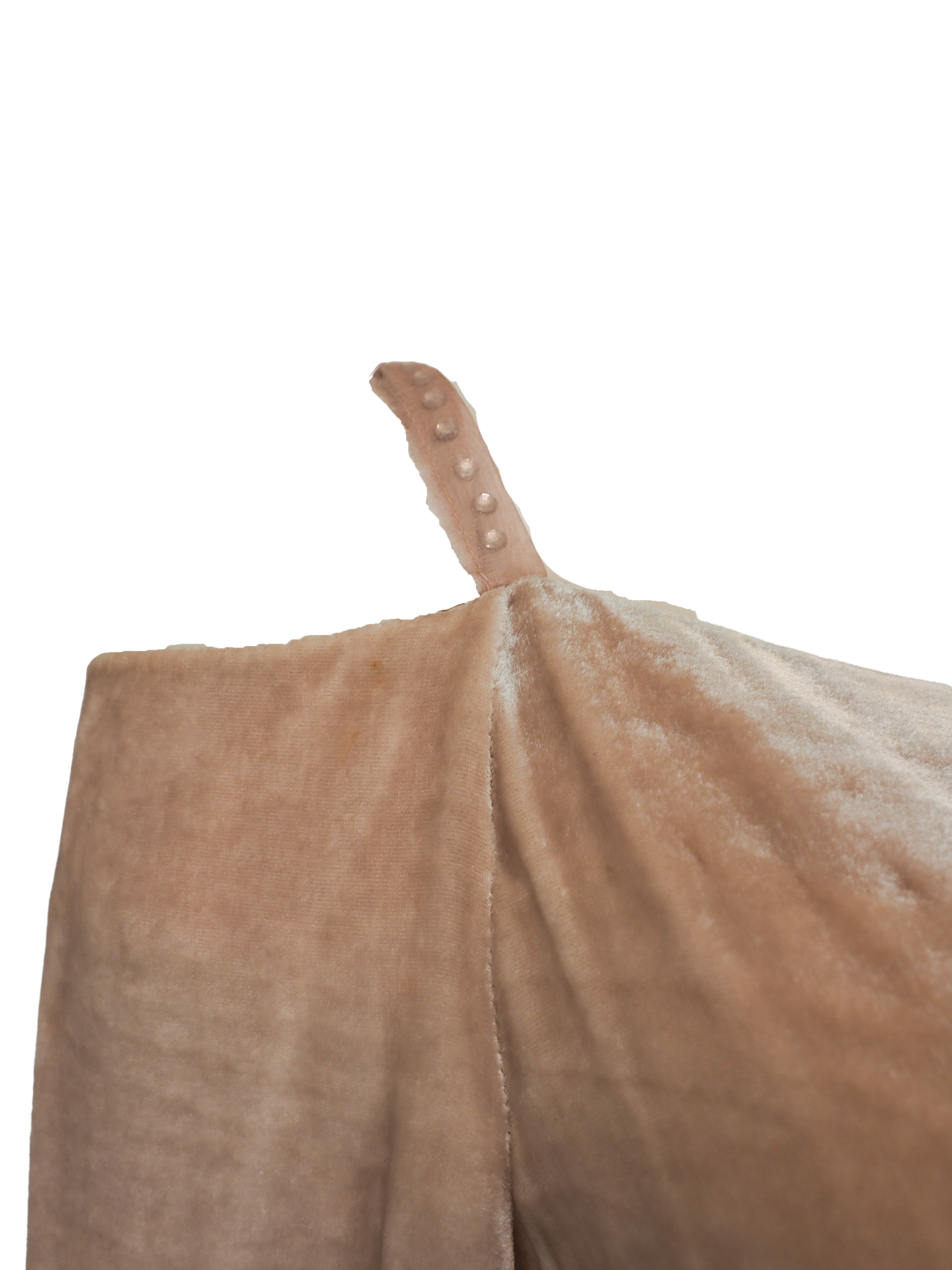 Alberta Ferreti light beige pink velvet cold-shoulder dress with three-quarter sleeves and a matching beige lace hem, shown against a plain white background.