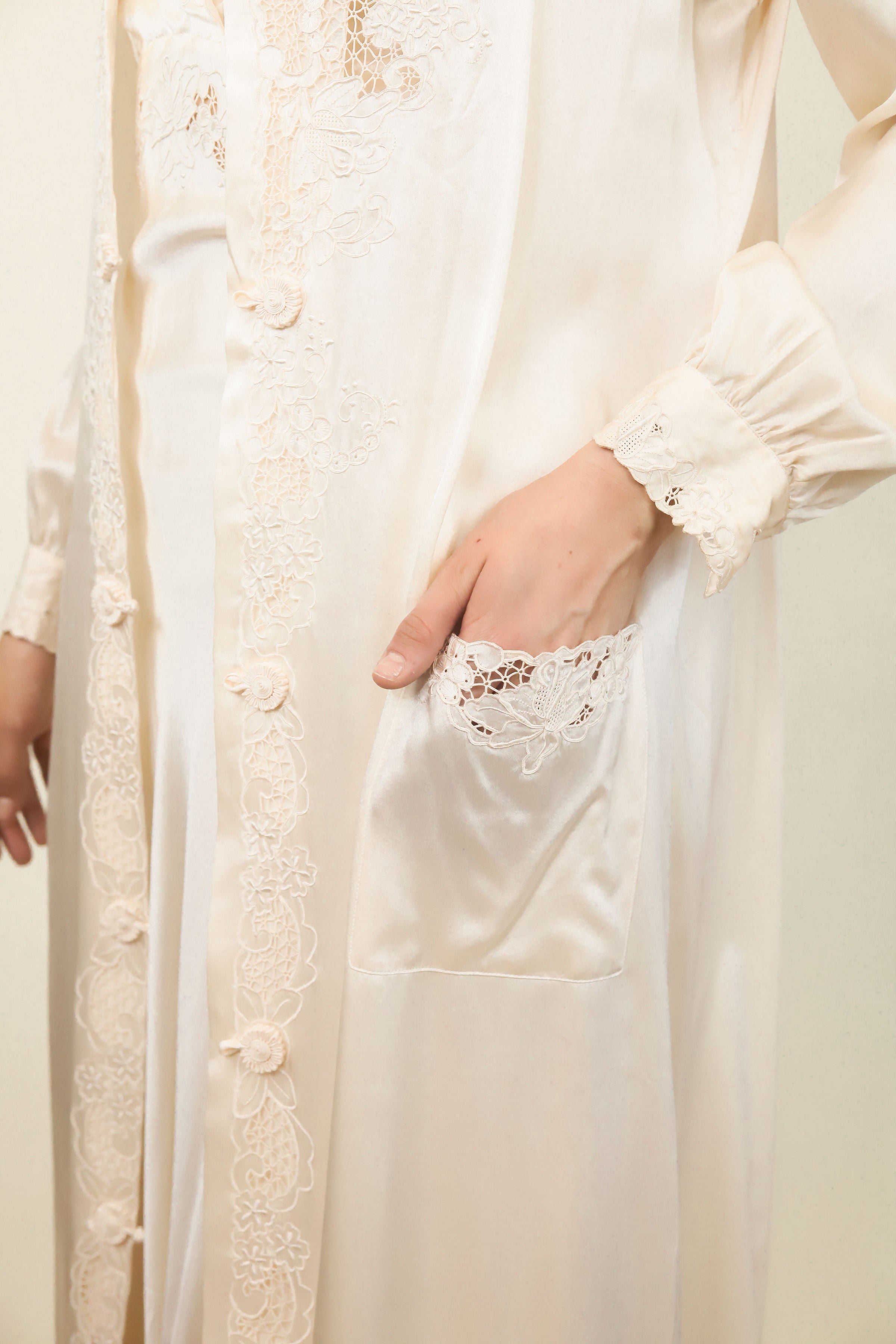 Ivory Silk and Lace Dress and Robe Set