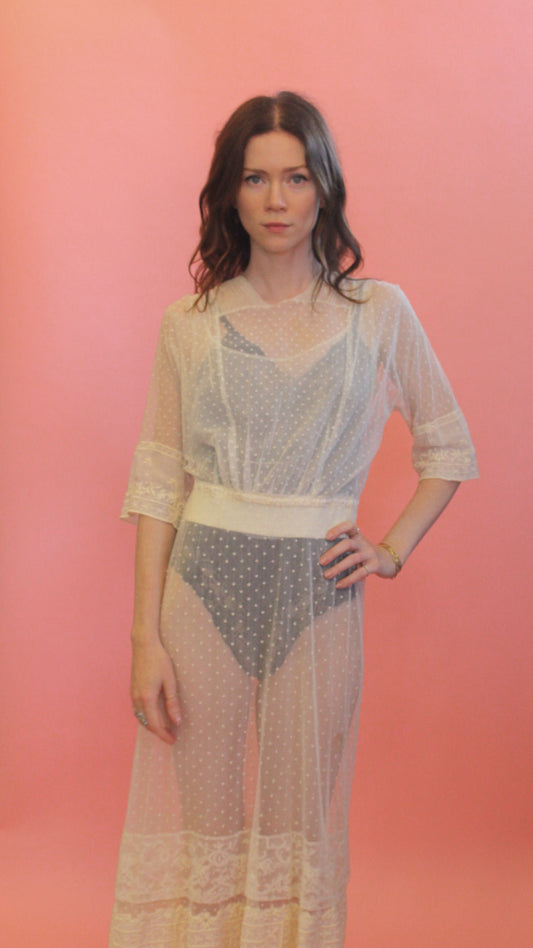 White Lace Dress - The Kit Vintage