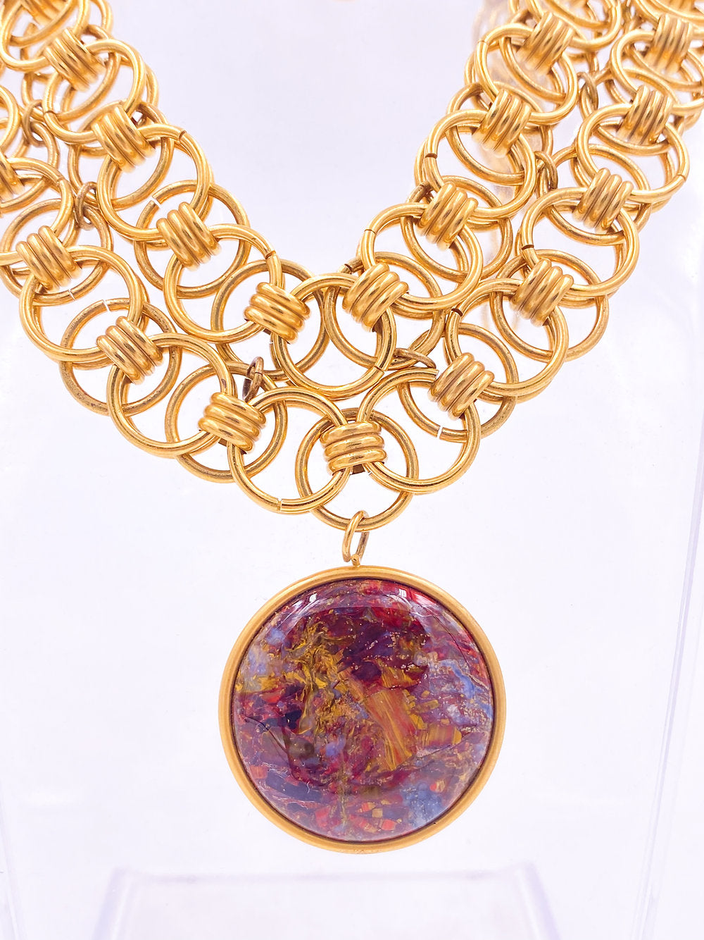 Stone Pendant Gold Chain Necklace