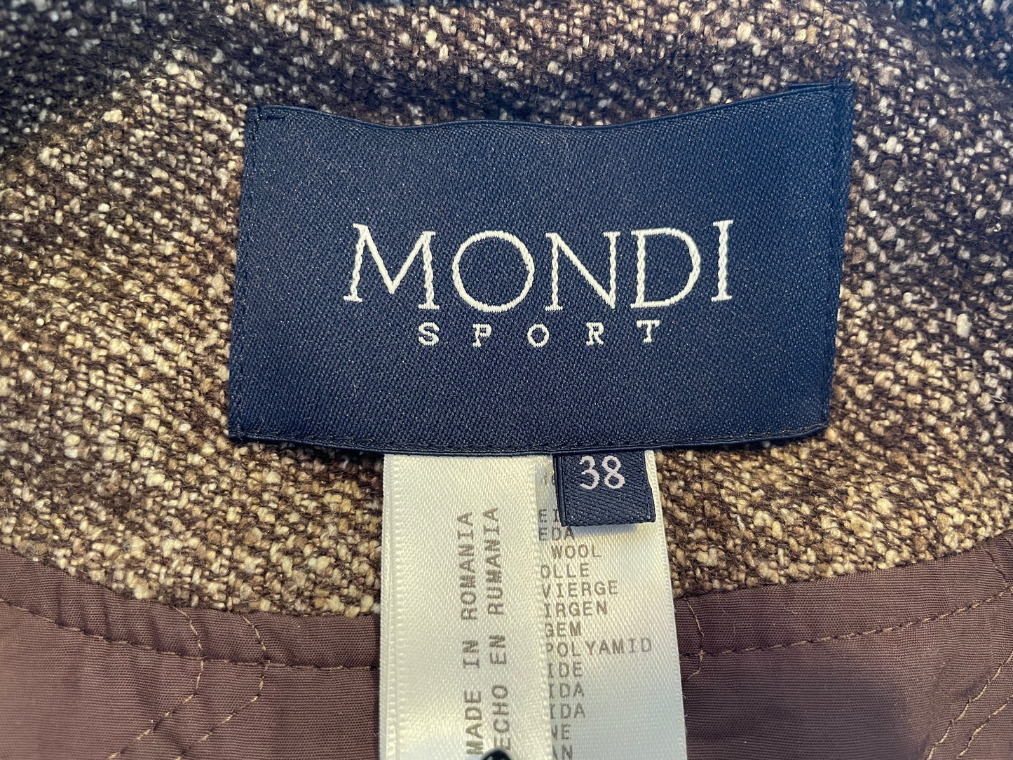 Mondi Wool Suit with Faux Fur Collar